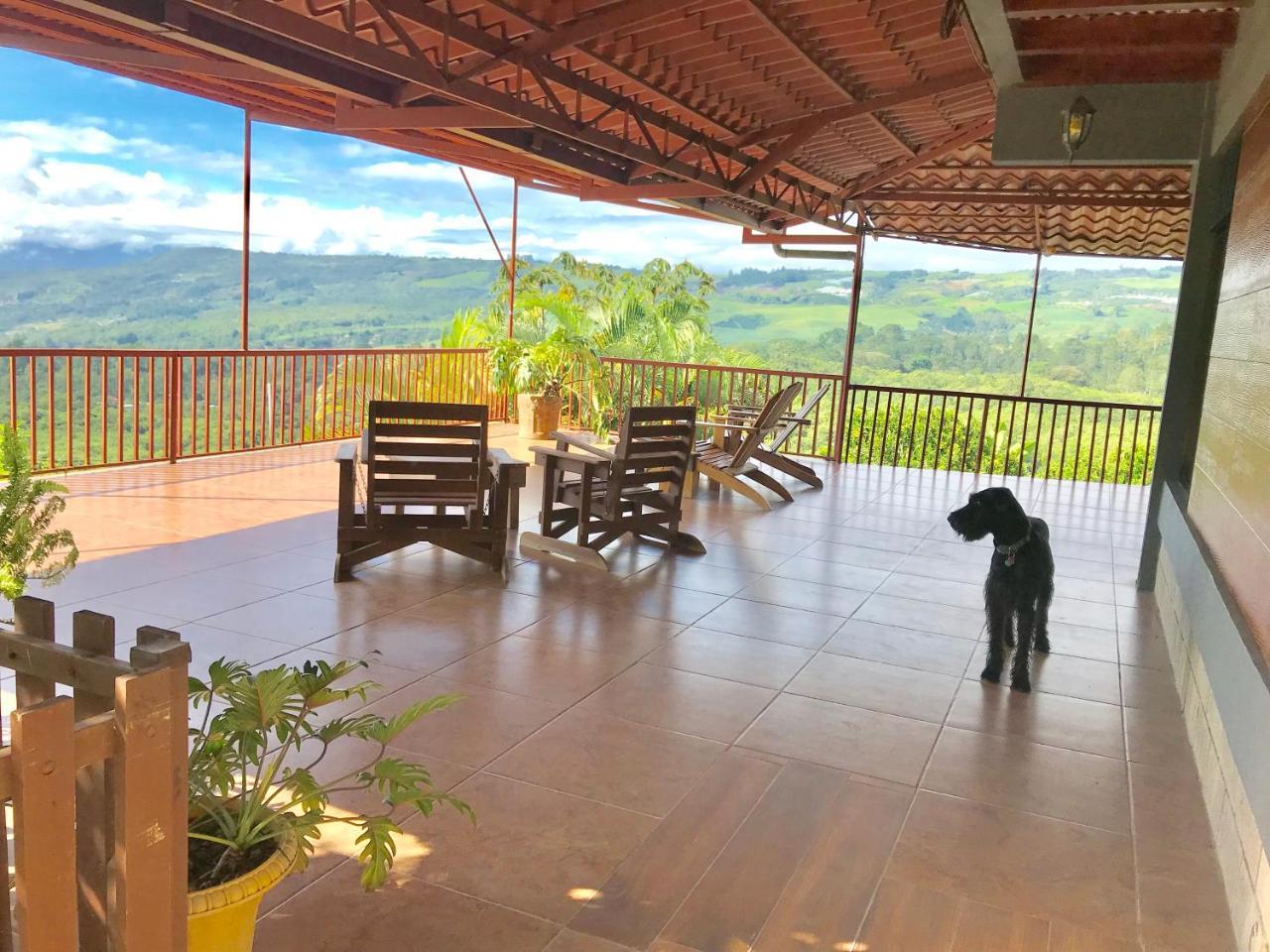 Ladera Hotel Turrialba Exterior photo