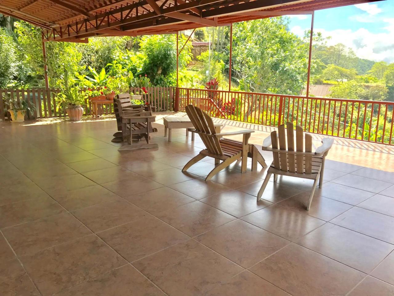 Ladera Hotel Turrialba Exterior photo