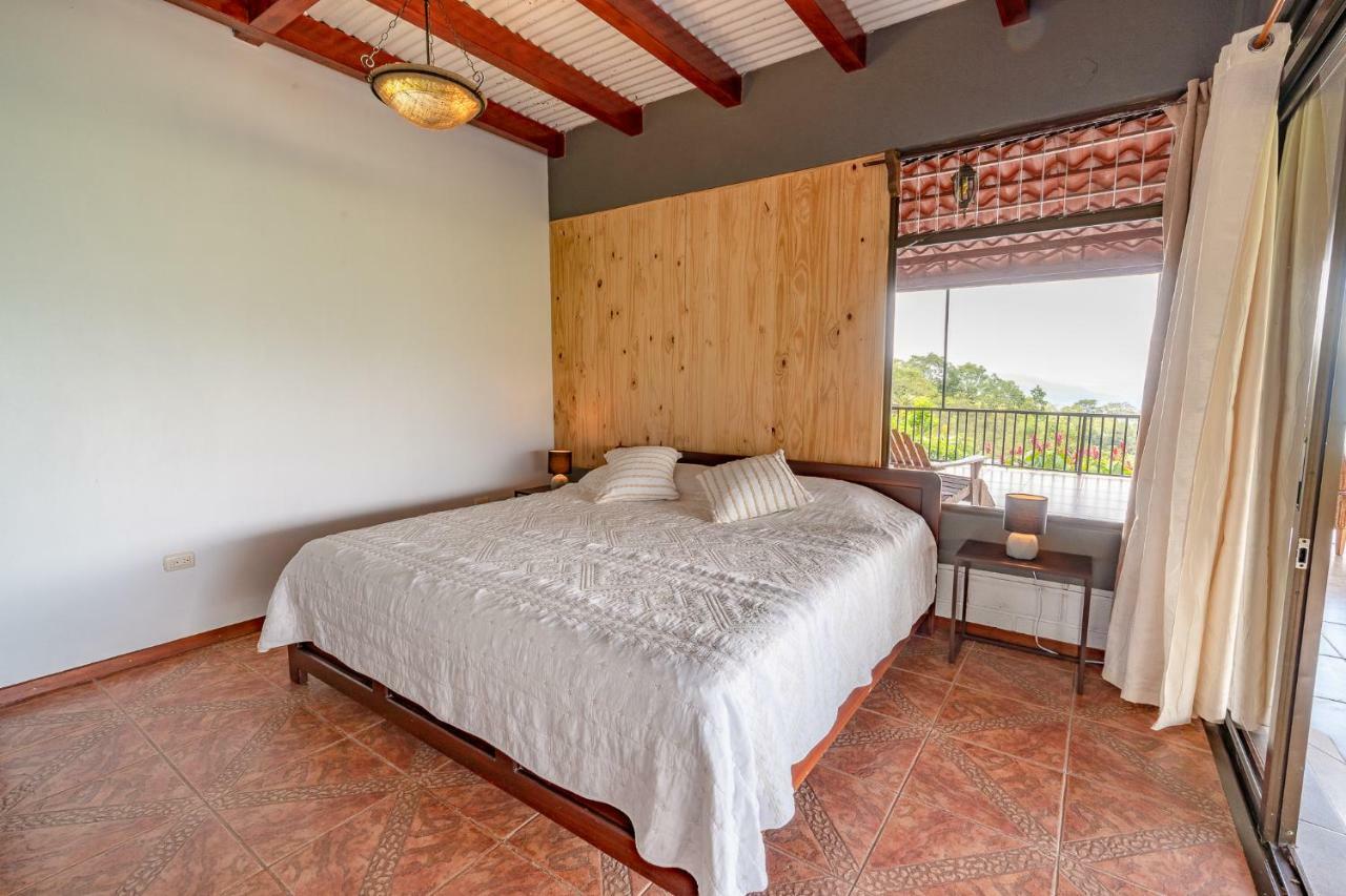 Ladera Hotel Turrialba Exterior photo